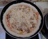 Foto langkah ke 8 dari resep Pizza Teflon Nyummi No Ulen.
