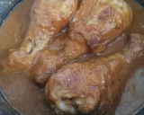 Foto del paso 5 de la receta: Muslitos de pollo con tomate y albahaca