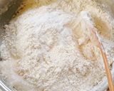 Hình bước làm 2 của món Bánh papparoti nhân bơ mặn