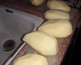 Foto del paso 1 de la receta: Pollo con papas y queso crema