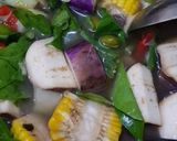 Foto langkah ke 2 dari resep Sayur Asem Bumbu Iris.