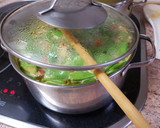 Foto del paso 5 de la receta: Ciorba ardeleneasca de fasole verde (guiso de judías verdes)