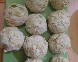 Foto langkah ke 2 dari resep Tahu Rambutan Indomie.