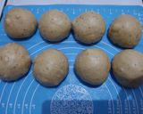 Foto langkah ke 8 dari resep Garlic Cheese Soft Sourdough Bread.