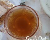 A picture of step 3 of Calendula Tea.