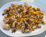 Une image de l'étape 13 de Poulet à la tomate, poivron jaune et cebettes.