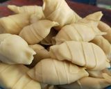 Foto langkah ke 4 dari resep Molen pisang empuk renyah.