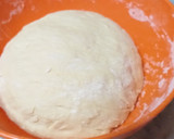 Foto del paso 4 de la receta: Medialunas de manteca (Fáciles y ricas!)