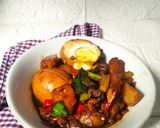 Foto langkah ke 5 dari resep Telur Kentang Tumis Kecap.