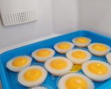Foto langkah ke 2 dari resep Puding telur ceplok.