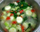 Foto langkah ke 5 dari resep Sayur bayam bening.