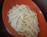 Foto langkah ke 1 dari resep Fettucini Carbonara Daging Asap.