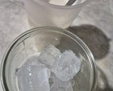 Foto langkah ke 2 dari resep Minuman Es Jahe Susu.