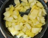 A picture of step 1 of Pinacolada orange kulfi.