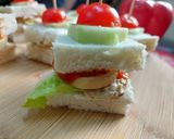 A picture of step 5 of One bite sandwiches.