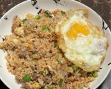 Gambar langkah 5 resipi Nasi Goreng Daging.