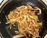 Pörköltek mindörökké - vegyes csirkezúza és -szív pörkölt recept fázis 2 fotója