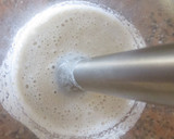 Foto del paso 2 de la receta: Salsa tipo tzatziki de pepino, kiwi, crema vegana y Agua de Mar