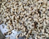 A picture of step 2 of Lobia Chaat.