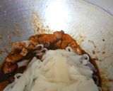 Foto langkah ke 5 dari resep Kwetiaw Goreng.