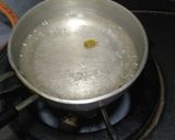 A picture of step 3 of Apple Jalebi.