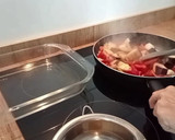 Foto del paso 1 de la receta: Jamoncitos de pollo con verduras al horno