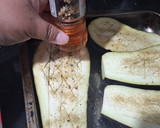 Foto del paso 1 de la receta: Berenjenas rellenas de carne picada