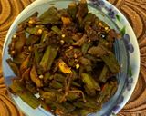 प्याज मसाले वाली भिंडी (Pyaz masale wali bhindi recipe in hindi) रेसिपी चरण 2 फोटो