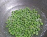 A picture of step 1 of Sprouted Peas Curry.