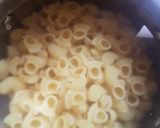 صورة لخطوة 1 من وصفة معكرونة بالصلصة الحمراء 👌👌😋😋😋