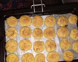 A picture of step 3 of Baked stuffed buns.