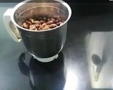 A picture of step 2 of Rajma Cheese Sandwich.