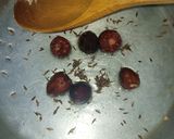 A picture of step 6 of Potato Karahi.