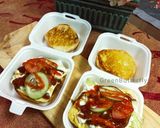Gambar langkah 4 resipi Burger Daging Special at Home.