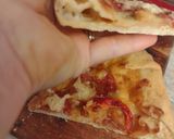 Pas rețetă Pizza cu margini umplute cu cașcaval 7 fotografie