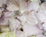 Foto langkah ke 1 dari resep Ikan Tuna Asam Manis Pedas.
