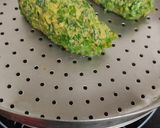 A picture of step 2 of Spinach leaves patode.