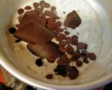 Foto langkah ke 12 dari resep Triple chocolate mousse cake.