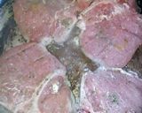 Foto del paso 3 de la receta: Costeleta de cerdo con puré