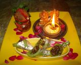 A picture of step 3 of Gulkand stuffed Pista cones delight.