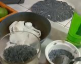 Foto langkah ke 5 dari resep Es Kelapa Sirup Melon.