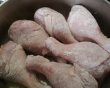 Foto del paso 1 de la receta: Pollo guisado con setas y aroma de Pedro Jiménez