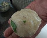 A picture of step 5 of Stuffed aalo bonda in appe pan.