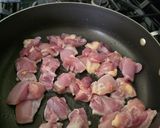 A picture of step 4 of Boneless Chicken Thighs in Oyster Sauce.