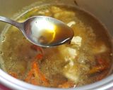 รูปขั้นตอนการทำที่ 2 ของ ต้มยำอกไก่เห็ดฟาง