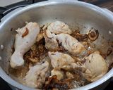A picture of step 4 of Bhopali Red Rice Chicken Biryani.