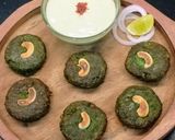 A picture of step 2 of Hara bhara kababs.