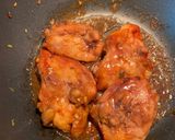 Hình bước làm 4 của món Gà sốt teriyaki cho bé