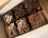 Foto langkah ke 10 dari resep Fudge Chocolate Brownies.