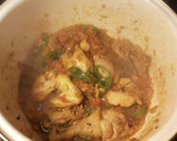 Foto del paso 14 de la receta: Pollo con patatas y judías verdes en salsa de cúrcuma y jengibre